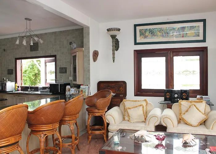 Le Bonheur Gasthof Machabee